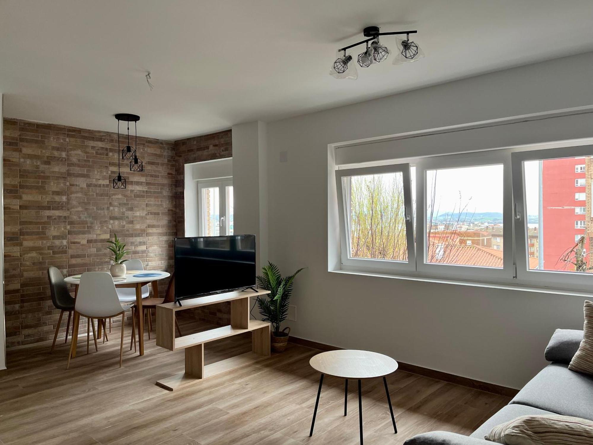 Apartamento Cerca Del Centro Apartment *